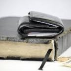5 Destinos que se deben dar al dinero según la Biblia